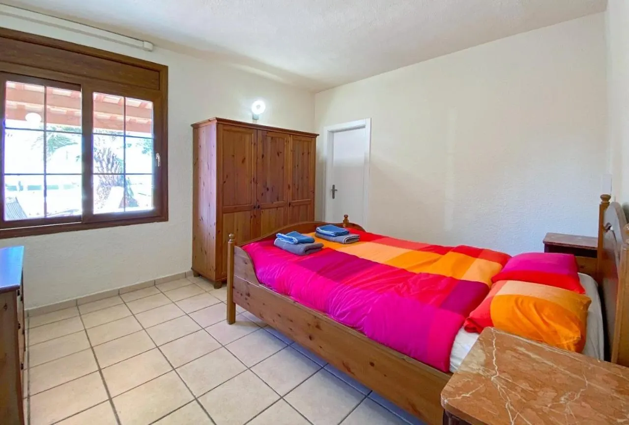 Ampuriahome Villa Hosting 15, Pool & Mooring Empuriabrava