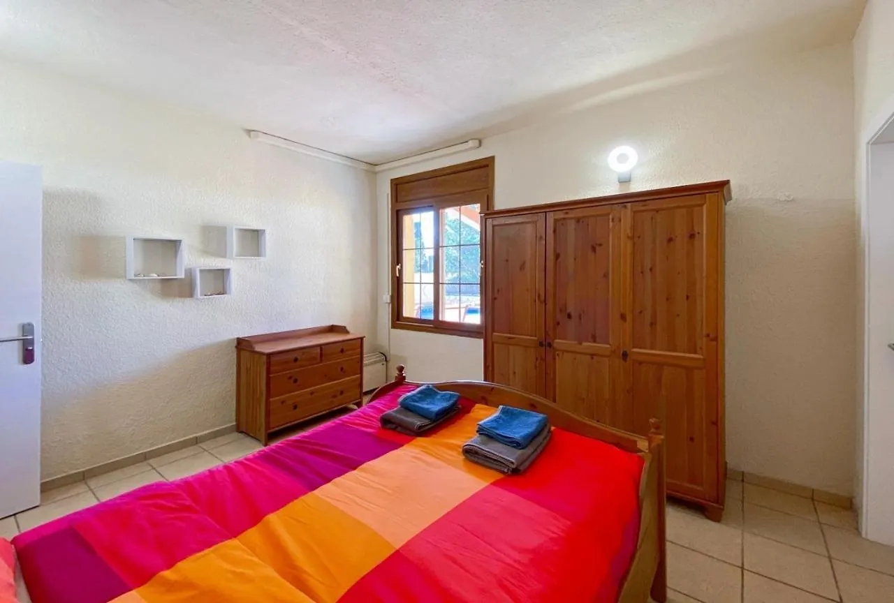 Ampuriahome Villa Hosting 15, Pool & Mooring Empuriabrava 0*,