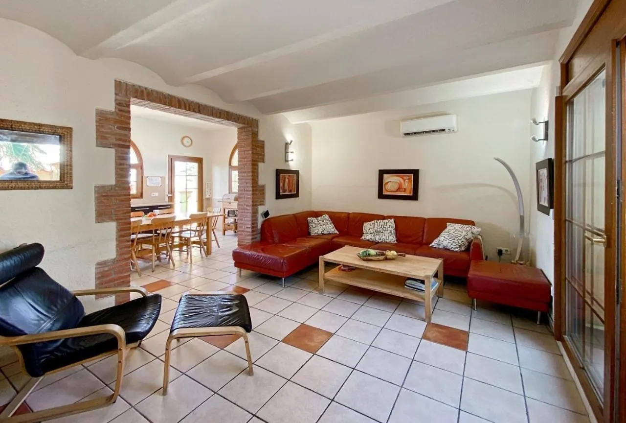 Ampuriahome Villa Hosting 15, Pool & Mooring Empuriabrava