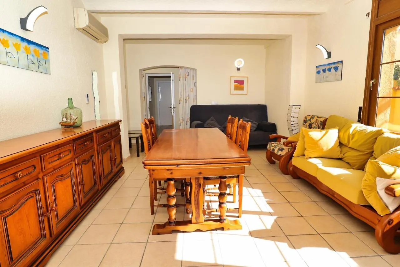 Ampuriahome Villa Hosting 15, Pool & Mooring Empuriabrava